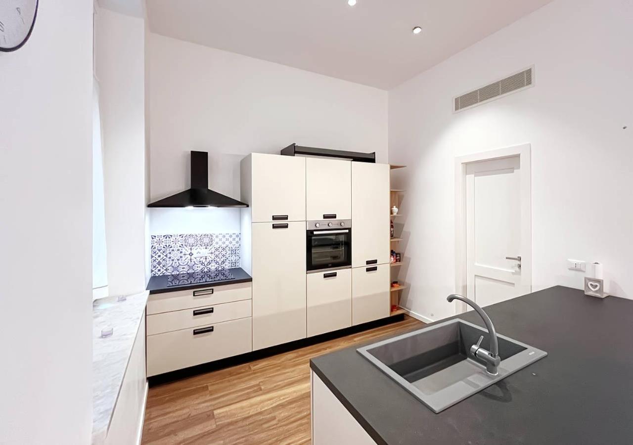 Ferienwohnung Solemar Sicilia - Palazzo Pirrotta Palermo Exterior foto